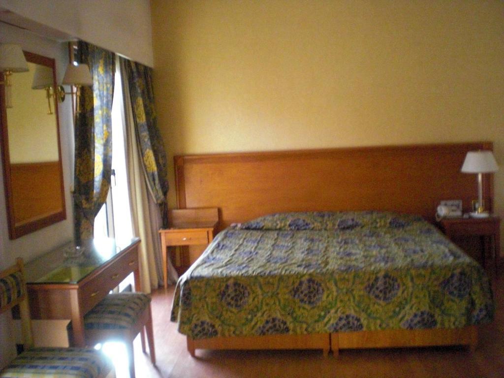 Philippe Luxor Hotel Room photo